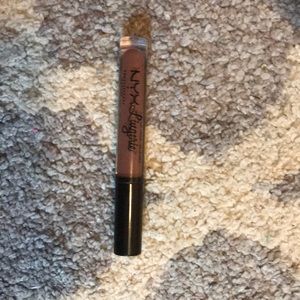 A brand new NYX liquid lipstick in “Beauty Mark”